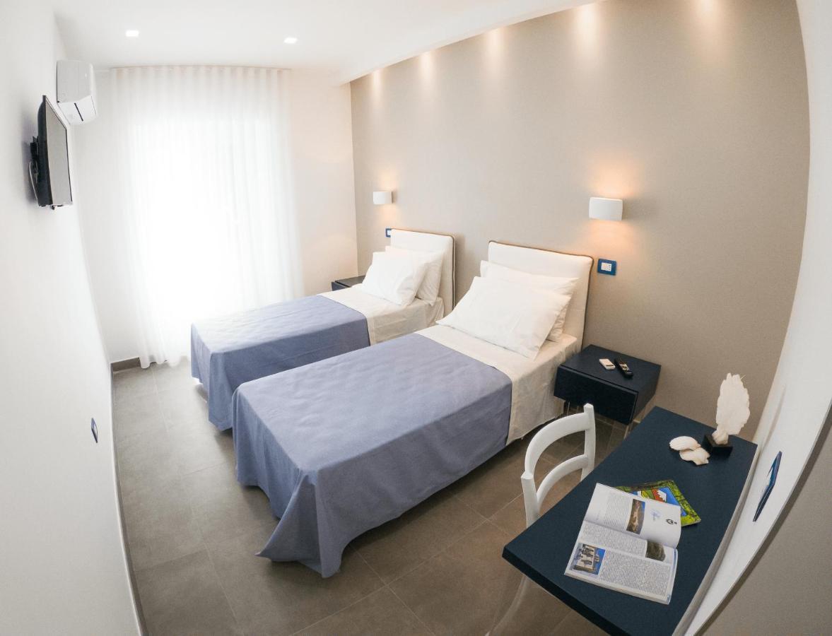 Le Casette sul Mare B&B Cittadella del Capo Exterior foto